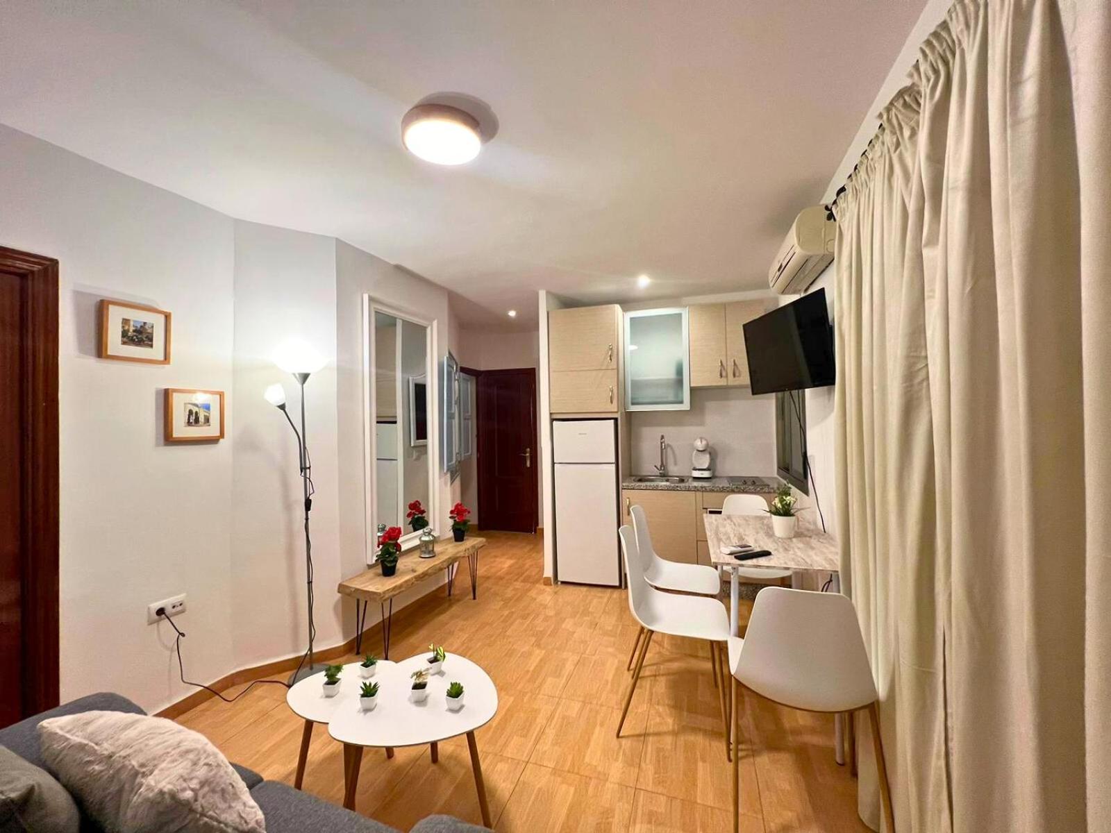 Apartament La Luz De San Eloy Kordoba Zewnętrze zdjęcie